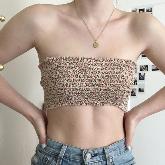 Brandy Melville Tops - Brandy Melville patterned bandeau